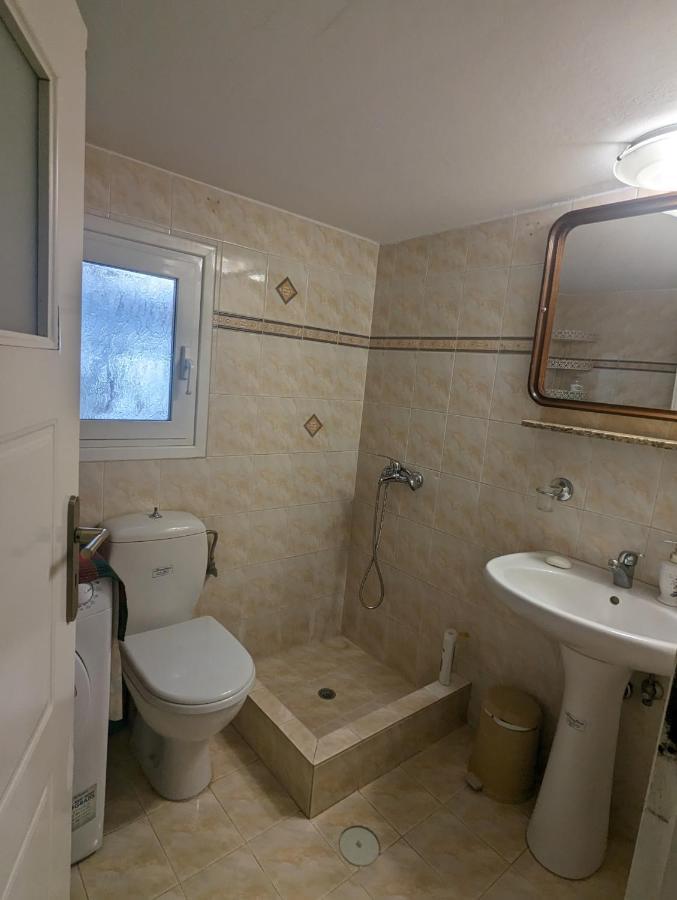 Villa Λευτέρης Isthmia Esterno foto