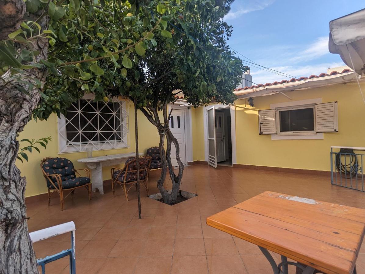 Villa Λευτέρης Isthmia Esterno foto